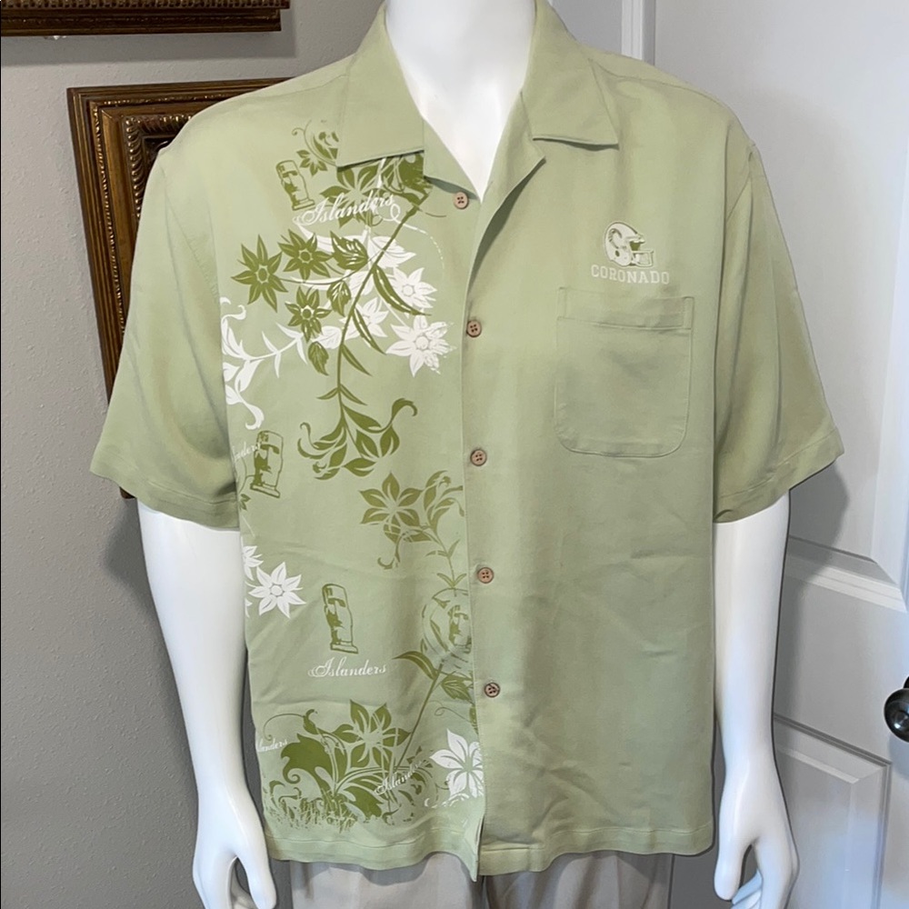 Corona Men's Light Green Floral Short-Sleeve Button-Down Shirt